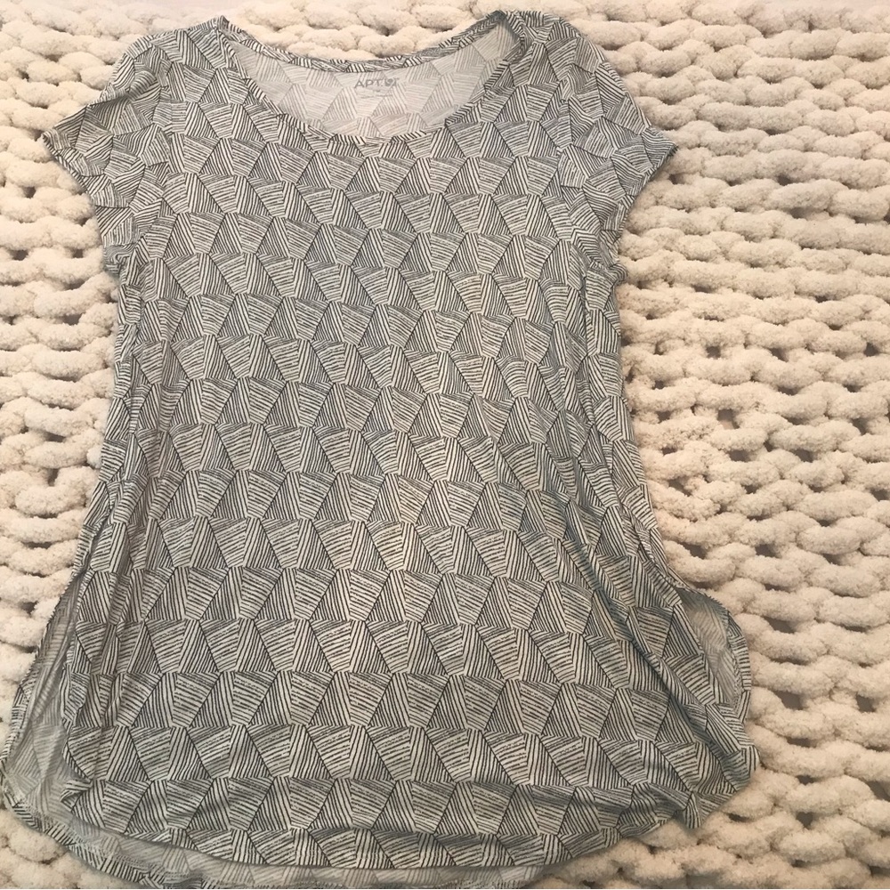 Apt. 9 black & white SS blouse